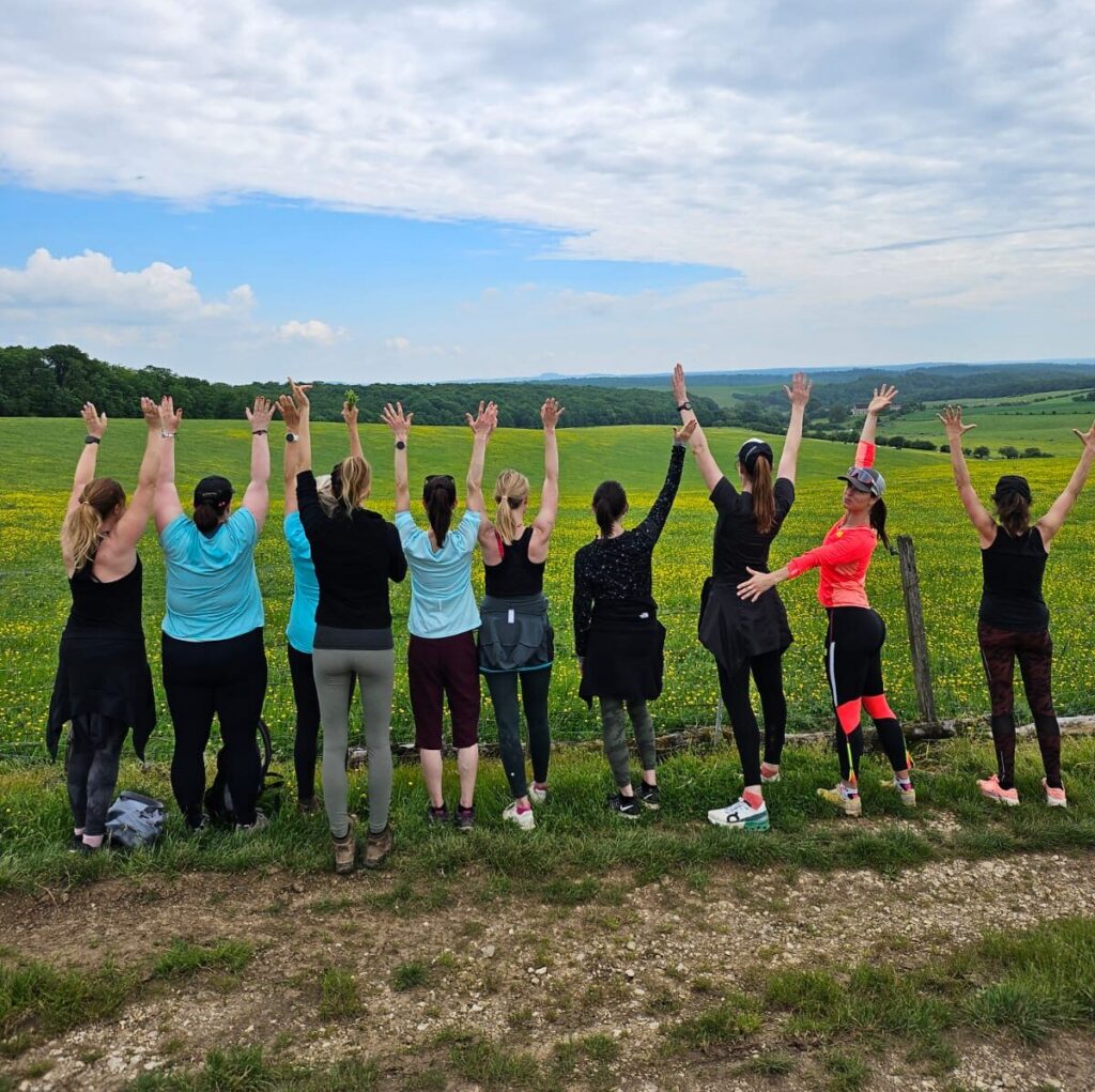 Mouvement au milieu des vignes en Champagne
